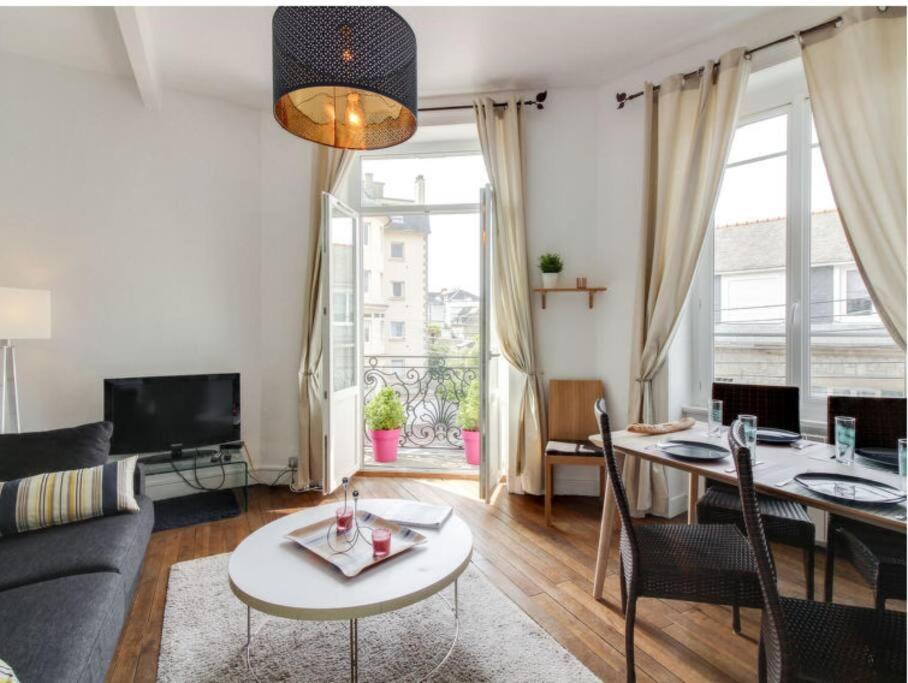 Oleta Apartment Динард Екстериор снимка